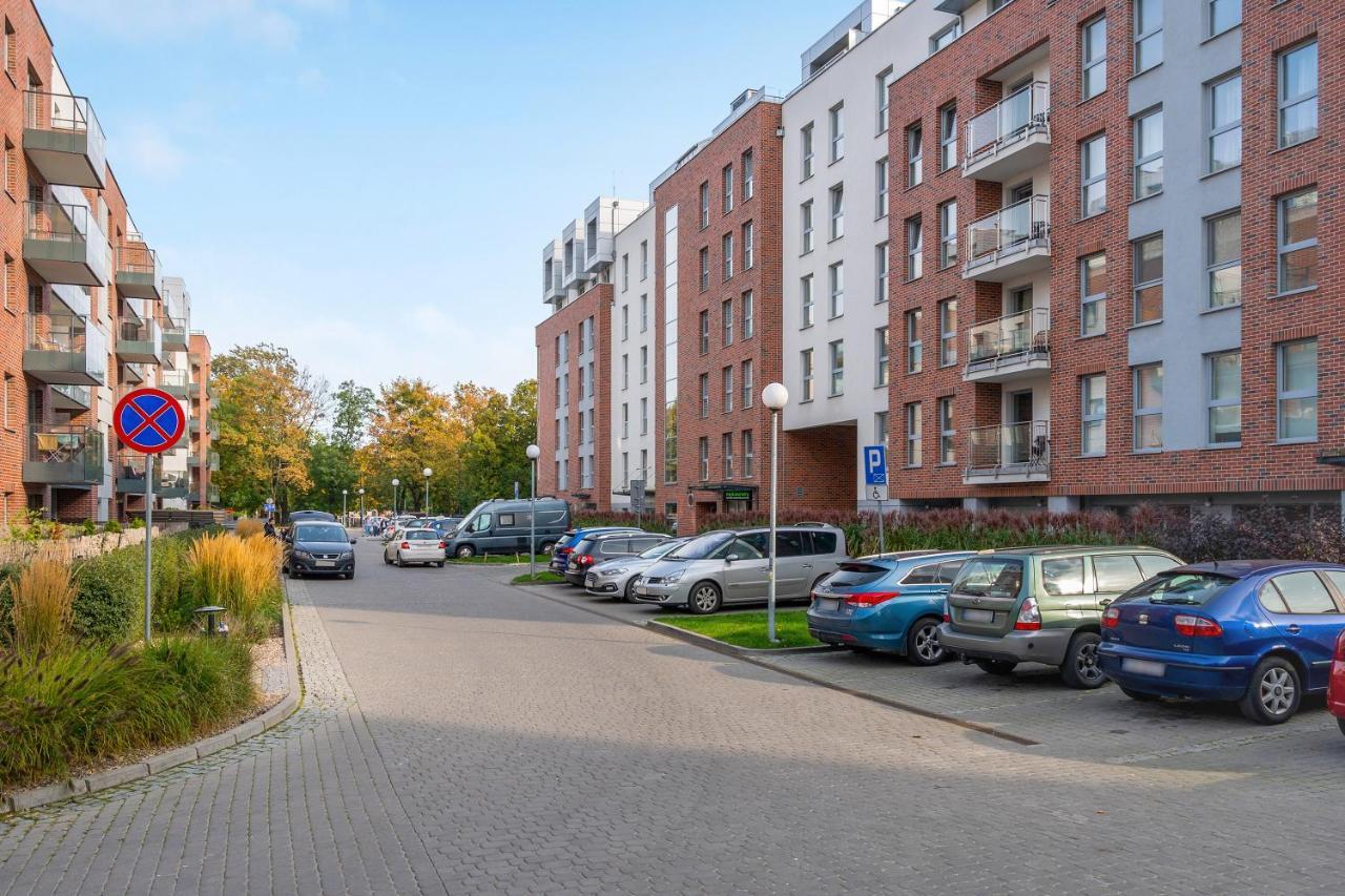 Angielska Grobla City Center & Marina By Downtown Apartments غدانسك المظهر الخارجي الصورة