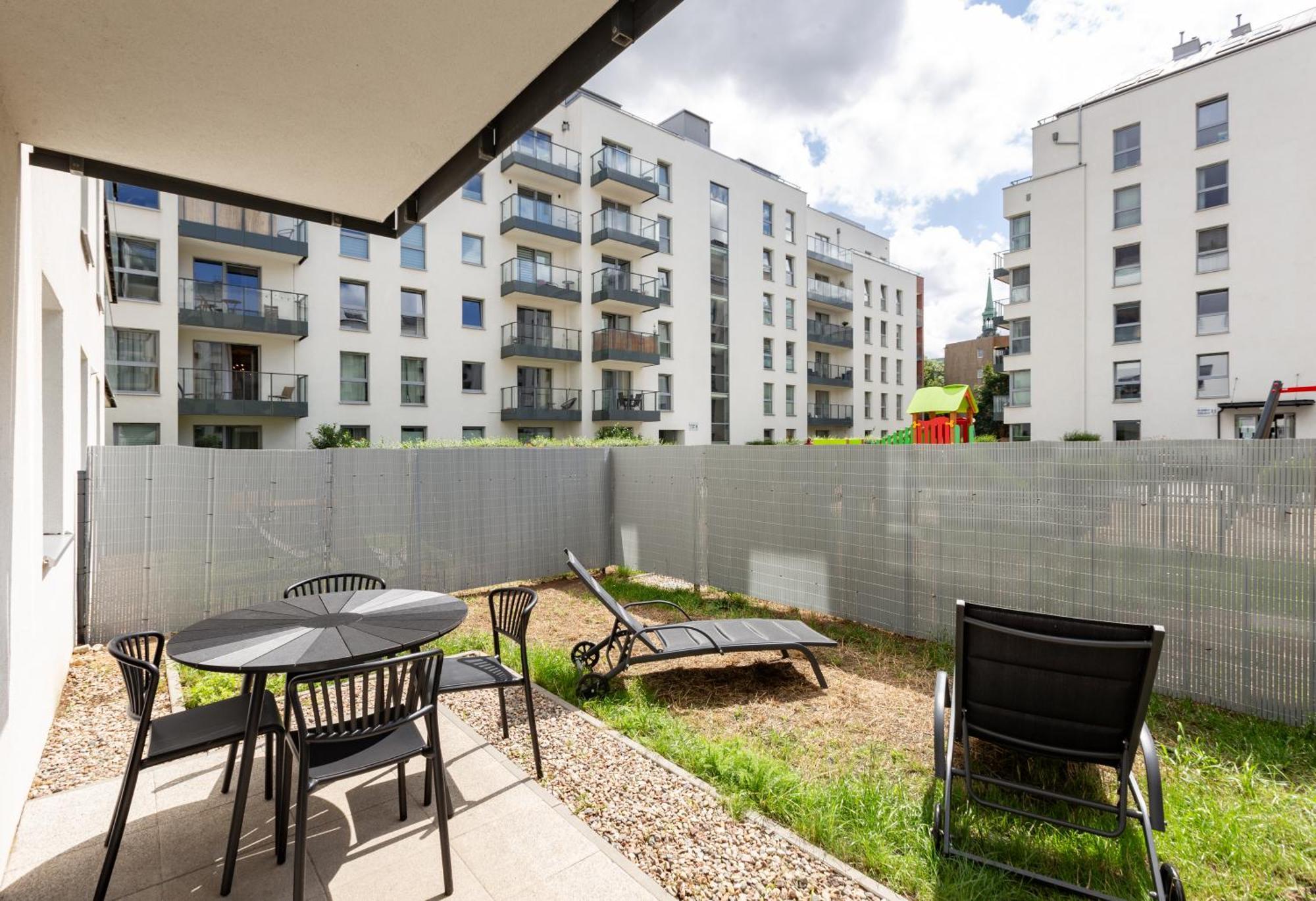 Angielska Grobla City Center & Marina By Downtown Apartments غدانسك الغرفة الصورة